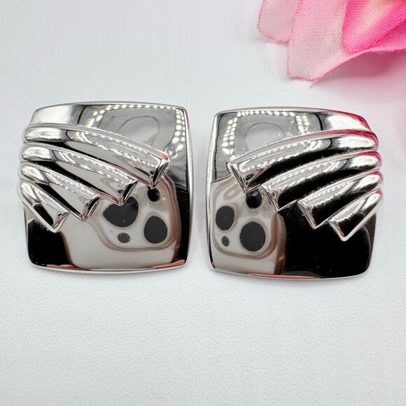 Vintage Monet Winged Square Stud Earrings Signed Runway Chic Retro Silver Tone - Picture 1 of 9